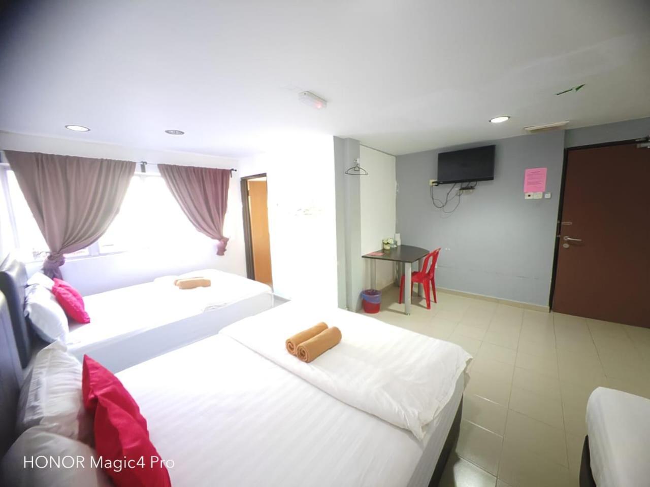 Melawati Ria Hotel Kuala Selangor Exterior foto